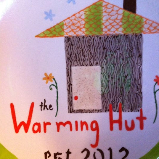 Снимок сделан в The Warming Hut пользователем Rik N. 8/16/2012