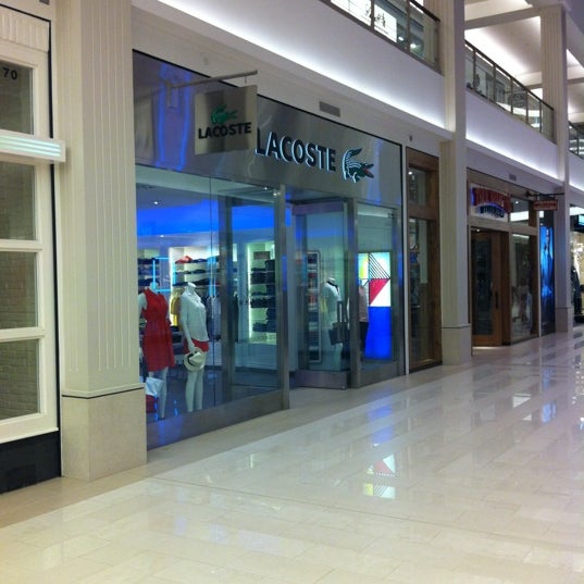 lacoste woodfield mall