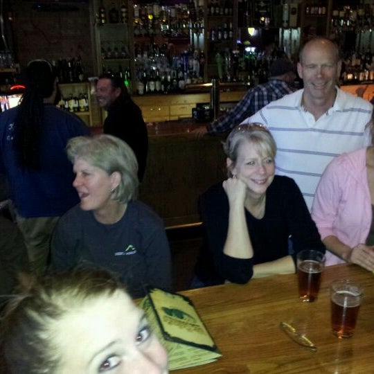 4/19/2012에 Bill L.님이 McCabe&#39;s Tavern에서 찍은 사진