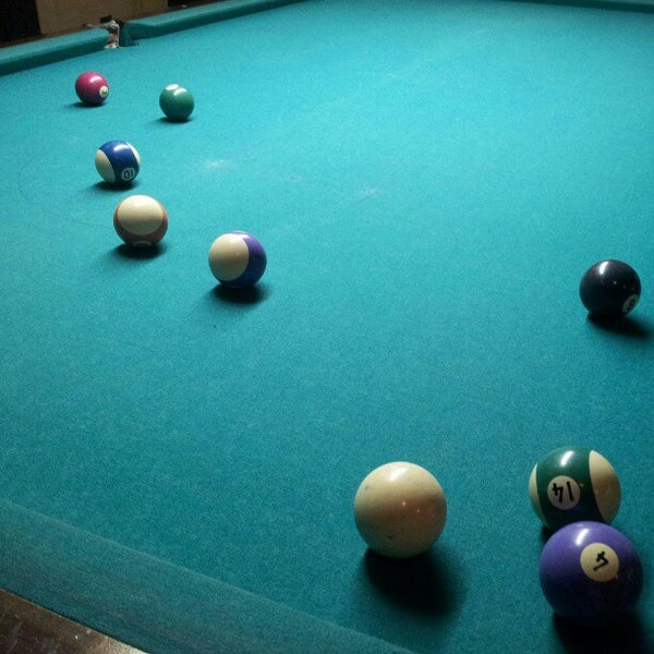 9/6/2012 tarihinde Milton C.ziyaretçi tarafından Hokkaido Snooker Sushi Bar'de çekilen fotoğraf