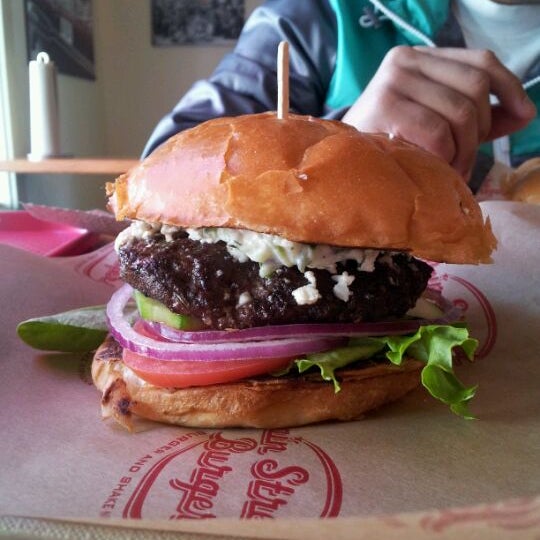 4/3/2012에 Nancy W.님이 Main Street Burgers에서 찍은 사진