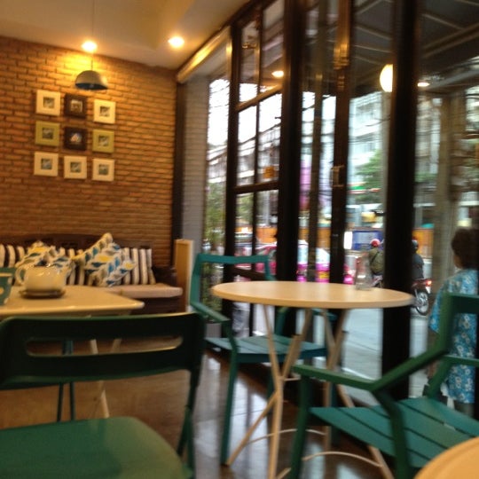 7/24/2012에 CupCakezy N.님이 Anise Cafe&#39; &amp; Patisserie에서 찍은 사진
