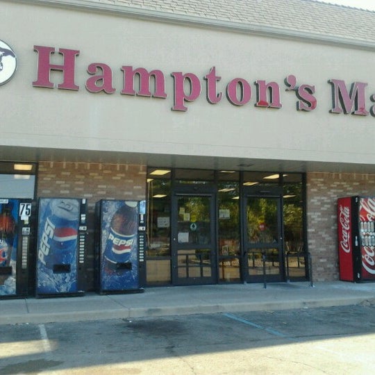 Photo taken at Hampton&#39;s Market by John R. on 6/26/2012