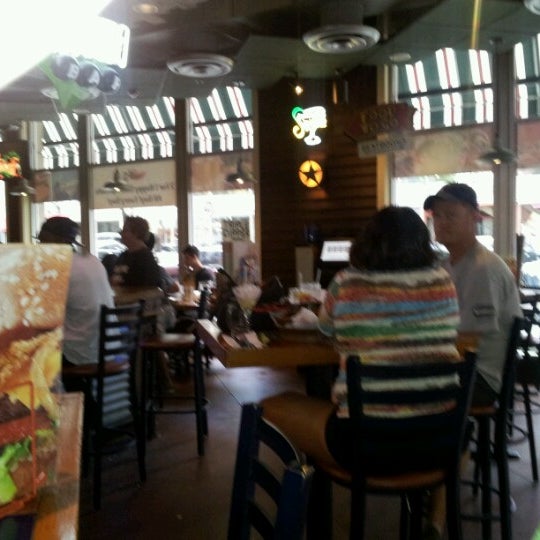 Photo taken at Chili&#39;s Grill &amp; Bar by Steve R. on 7/15/2012