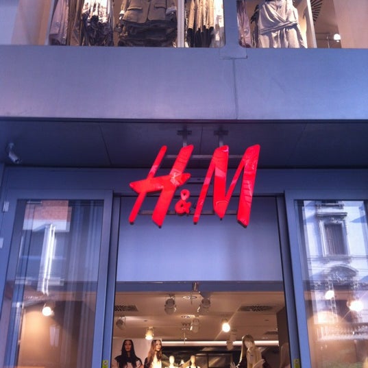 H&M - Clothing Store in Parma (PARMA)