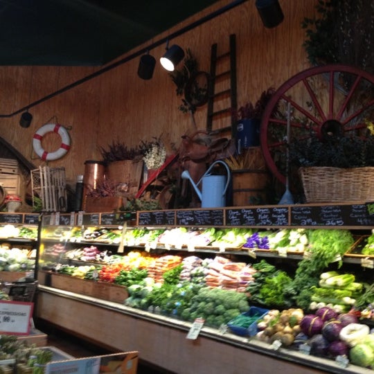 Photo prise au The Fresh Market par Julia Z. le9/9/2012