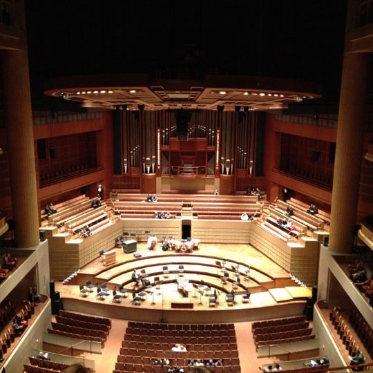 Morton H. Meyerson Symphony Center 37 tips
