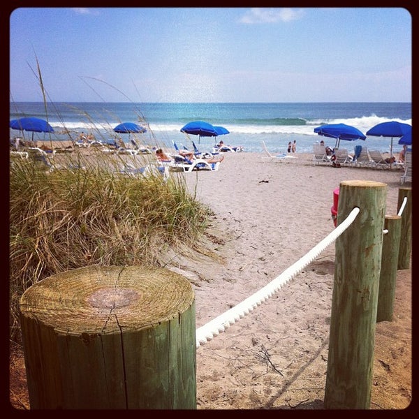 4/20/2012 tarihinde Justin V.ziyaretçi tarafından Marriott Hutchinson Island Beach Resort, Golf &amp; Marina'de çekilen fotoğraf