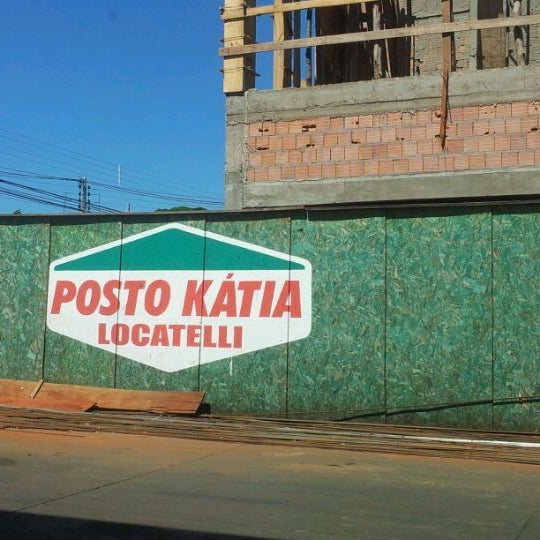 Posto Kátia Locatelli - Av. Costa e Silva, 14