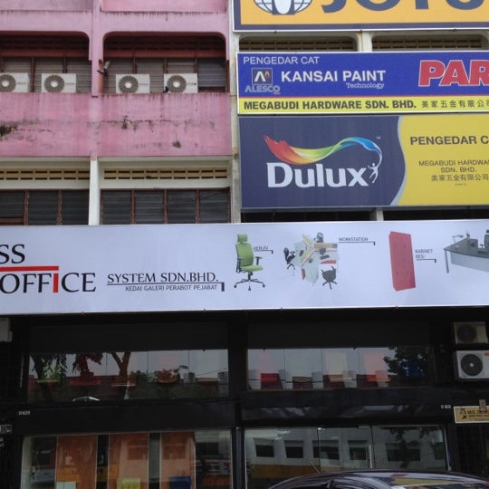 kedai hardware perabot