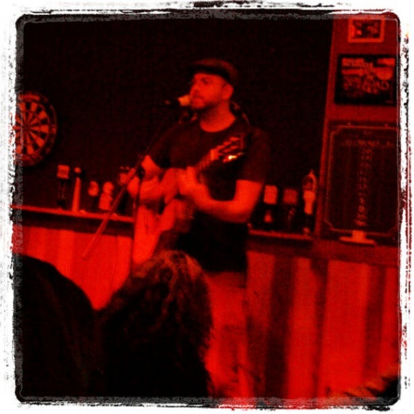 Foto tirada no(a) Murphy&#39;s Irish Pub por Tony G. em 4/6/2012