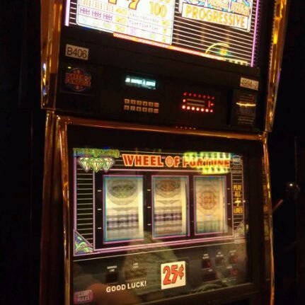 Photo taken at Casino Arizona by Krazian on 2/11/2012