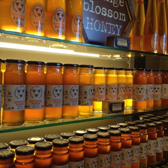 Savannah Bee Company Gourmet Shop in Historic DistrictNorth