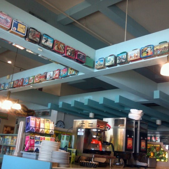 Apricot Tree Restaurant (Now Closed) 27 tips