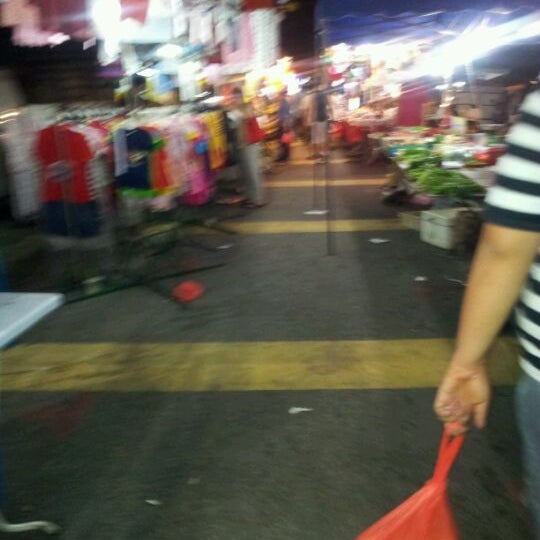 chow yang pasar malam