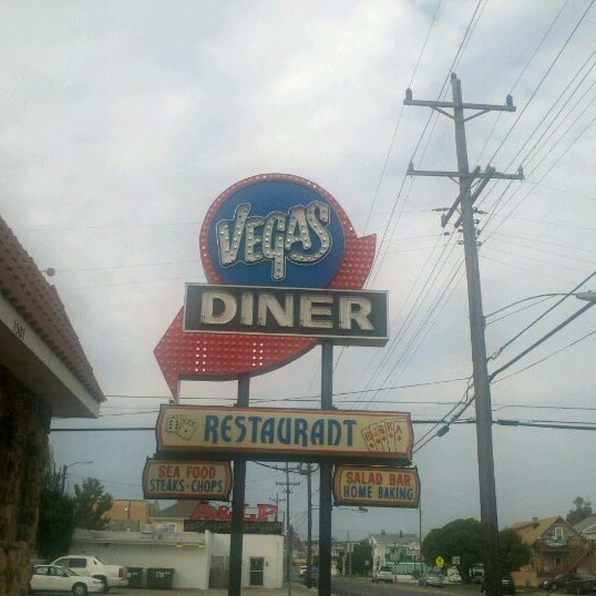 Photo taken at Vegas Diner &amp; Restaurant by Carlos P. on 8/23/2012