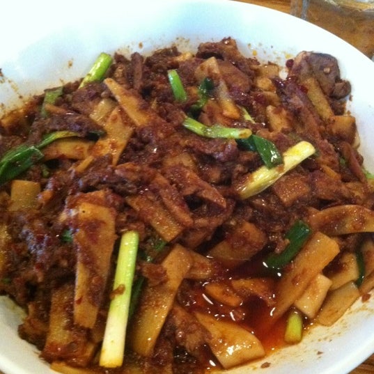 Снимок сделан в Blue Koi Noodles &amp; Dumplings пользователем Christopher H. 6/28/2012