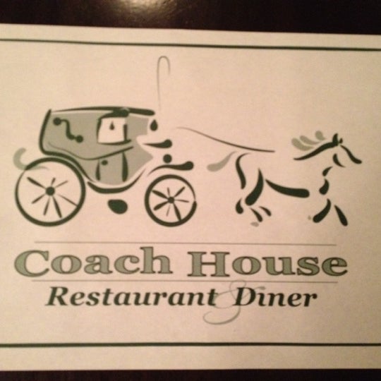 Foto tirada no(a) Coach House Diner &amp; Restaurant por Joshua em 4/26/2012
