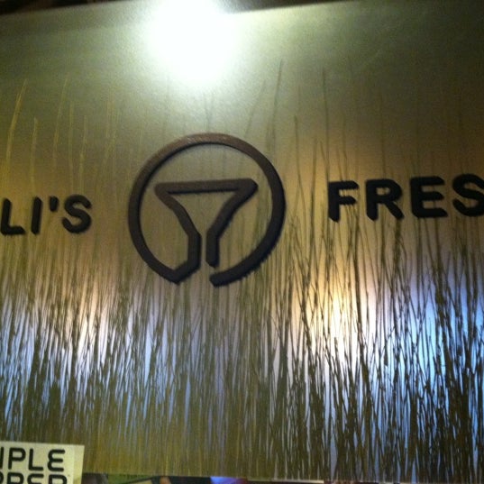 Снимок сделан в Chili&#39;s Grill &amp; Bar пользователем Cory B. 8/9/2012