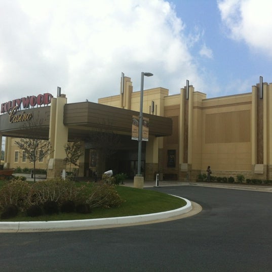 Photo taken at Hollywood Casino Perryville by Scott W. on 5/24/2012