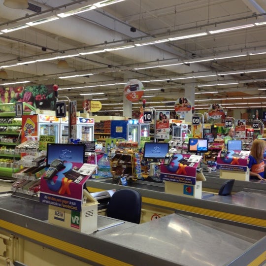 Favorito Supermercados - Supermercado em Capim Macio