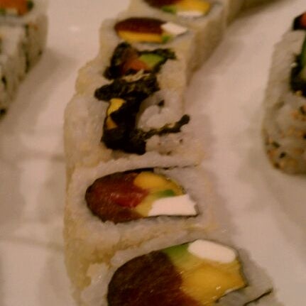 3/23/2012에 queentuffy님이 Kyoto Sushi &amp; Steak에서 찍은 사진