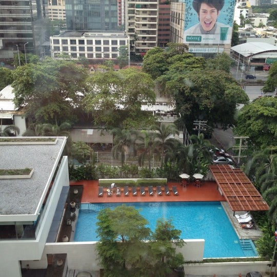 Metropolitan By Como Hotel In Sathon