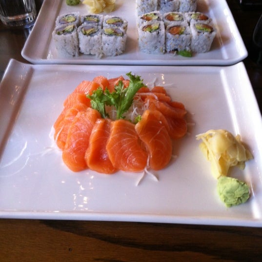 Foto diambil di Kumo Sushi oleh Aramis F. pada 7/12/2012