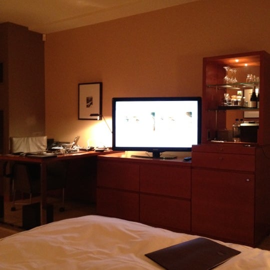 Photo taken at Hotel Bellevue by Jean N. on 7/6/2012
