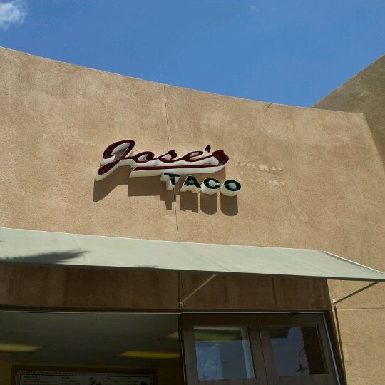 Photo taken at Jose&#39;s Taco by Eddie A. on 8/31/2012