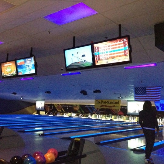 AMF Strike 'N Spare Lanes Bowling Alley in Syracuse