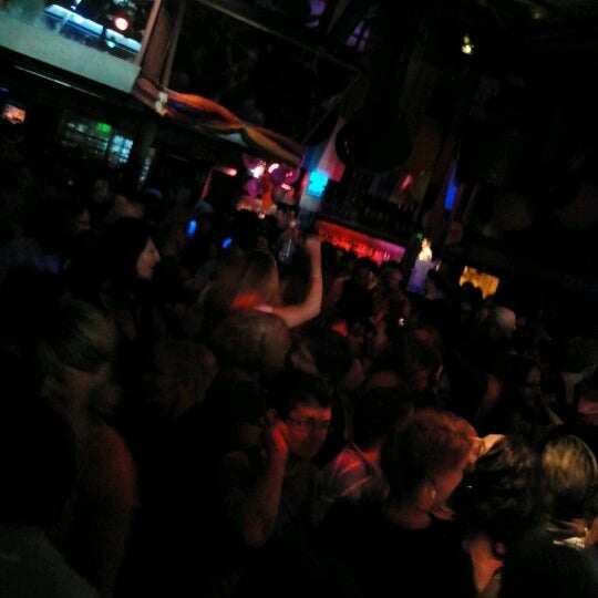 6/24/2012にKaty B.がNeighbours Nightclubで撮った写真