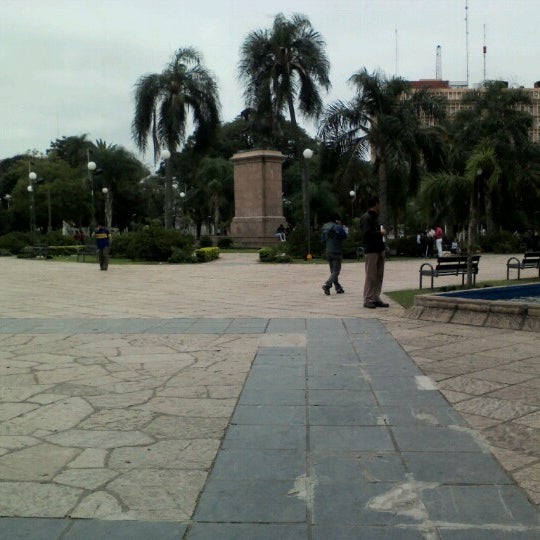 Foto tomada en Plaza 25 de Mayo  por Esteban S. el 6/20/2012