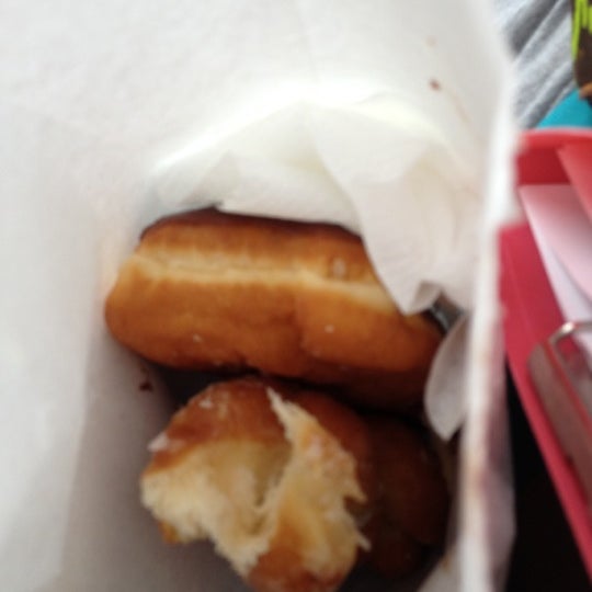 8/19/2012 tarihinde Kelly .ziyaretçi tarafından All Stars Donuts'de çekilen fotoğraf