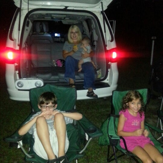 Photo taken at Hwy 21 Drive-in Theatre by Michael W. on 8/12/2012