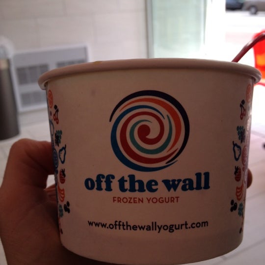 Photo taken at Off The Wall Frozen Yogurt by Stuart R. on 4/21/2012