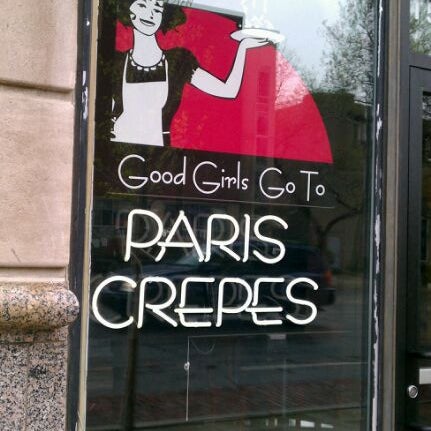 Снимок сделан в Good Girls Go To Paris Crepes пользователем Jennie M. 4/14/2012
