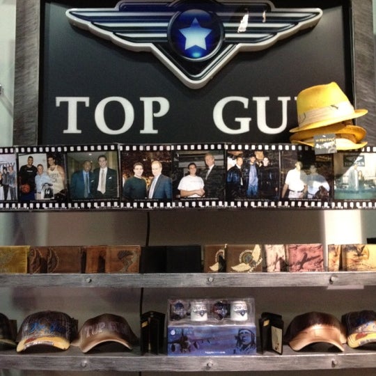 Top Gun® Fashion Tienda de ropa en New York