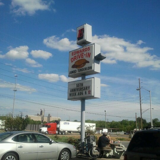 Photo taken at Edwards Drive-In Restaurant by Rene H. on 8/5/2012