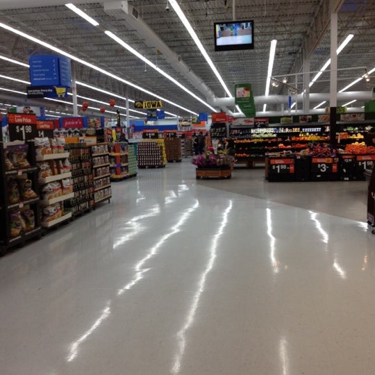 Walmart Supercenter Coralville, IA