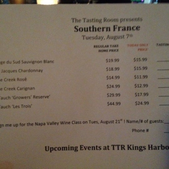 Photo taken at The Tasting Room Kings Harbor by Jennifer W. on 8/7/2012