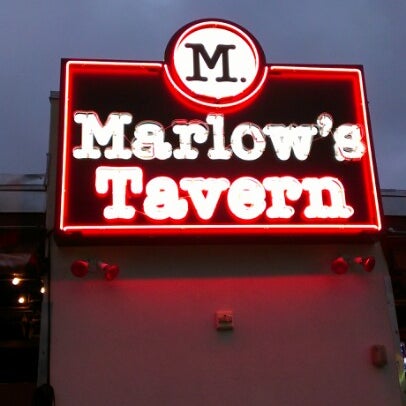 Снимок сделан в Marlow&#39;s Tavern пользователем Kip P. 9/5/2012