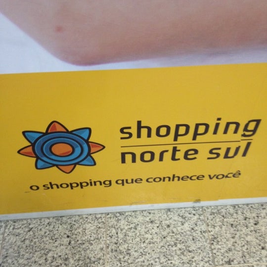 Foto tirada no(a) Shopping Norte Sul por Warlem C. em 5/17/2012