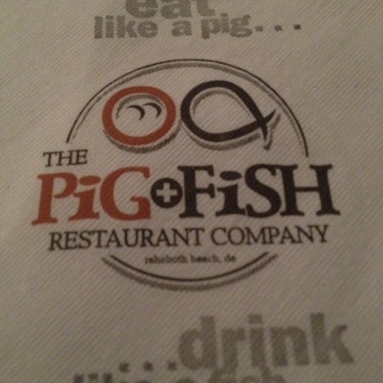 Foto tirada no(a) Pig + Fish por Nicole P. em 3/17/2012