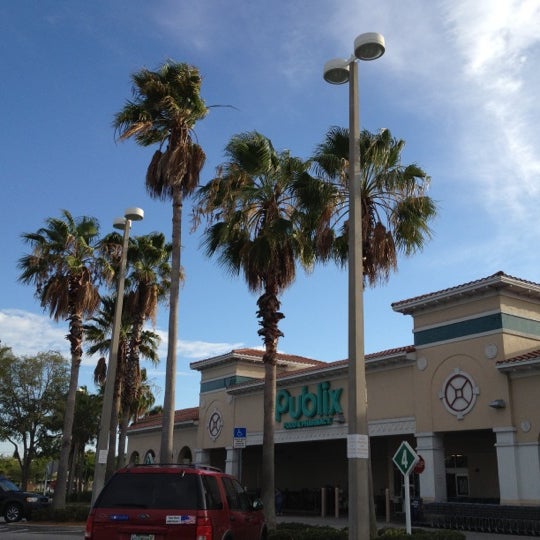 Publix Grocery Store in Tampa