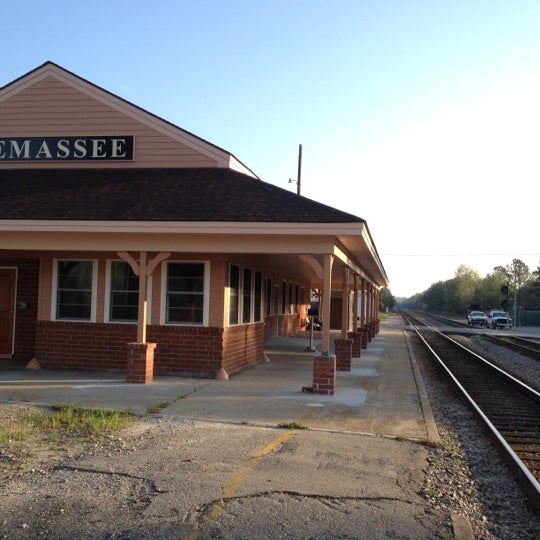 Amtrak Yemassee Station (YEM) Rail Station