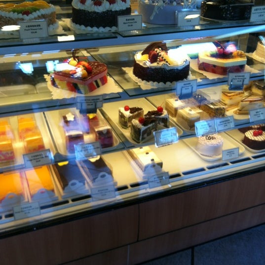 Das Foto wurde bei Mary&#39;s Bakery von Mye S. am 5/28/2012 aufgenommen