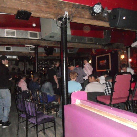 Foto tirada no(a) Comedy Cafe por Andrew R. em 6/10/2012