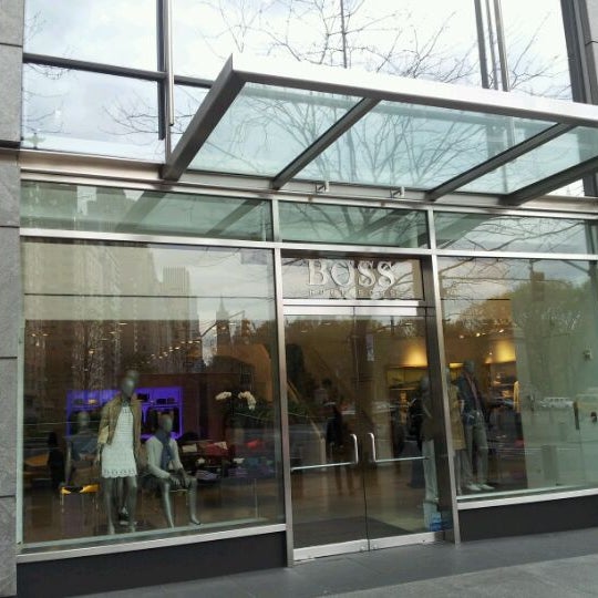 Fotos bei Hugo Boss Corporate Office Chelsea New York City, NY