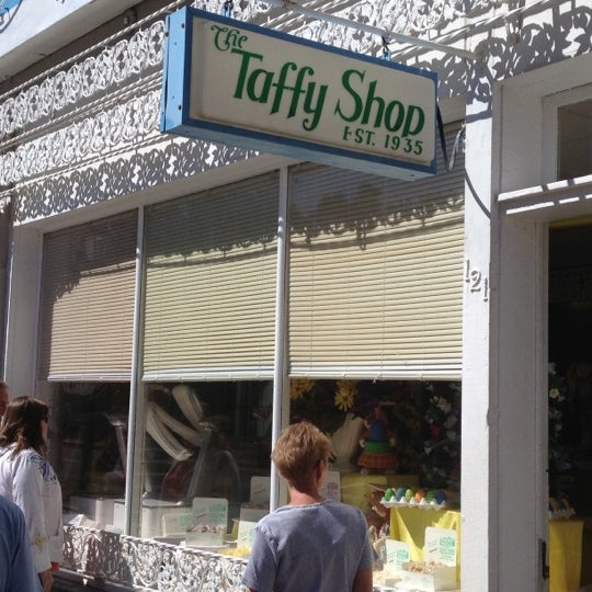 The Taffy Shop Candy Store in Estes Park
